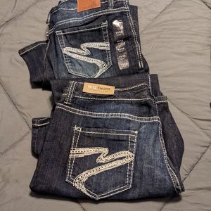 Maurices jeans